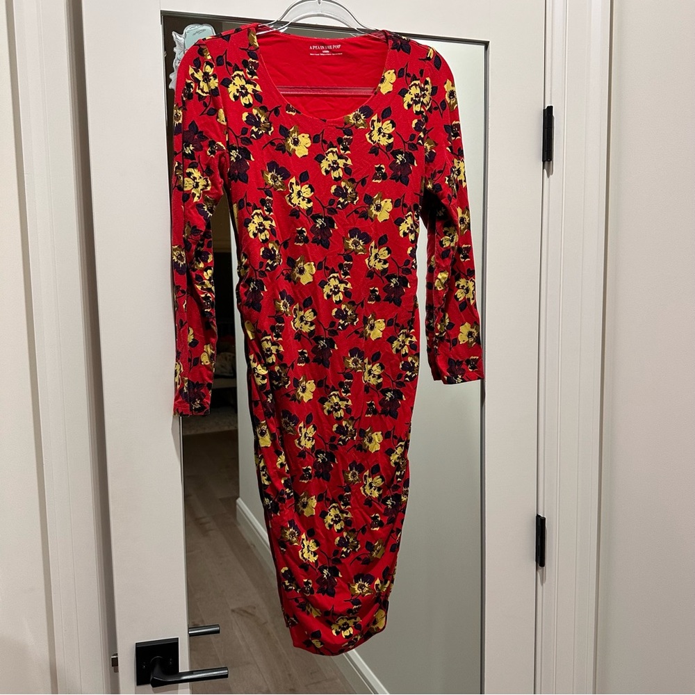 ♥️🌼MATERNITY A Pea in the Pod Bright Red Floral Dress M🌼♥️